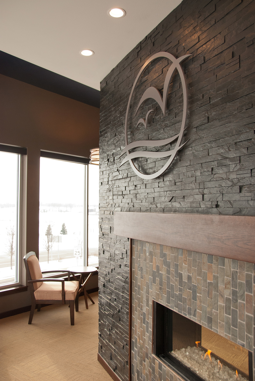 Prairie Lakes Dental fireplace