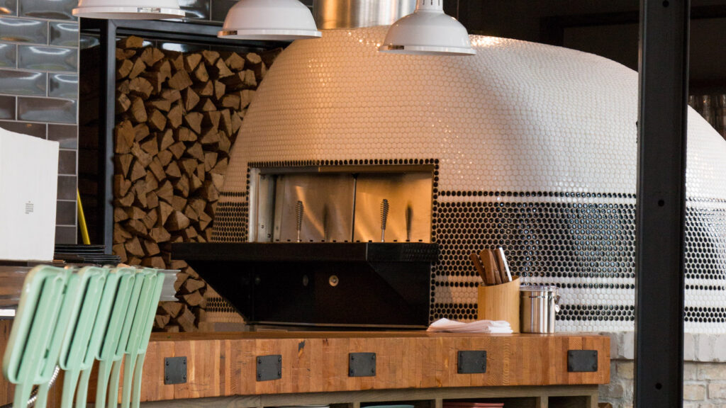 lucille pizza oven