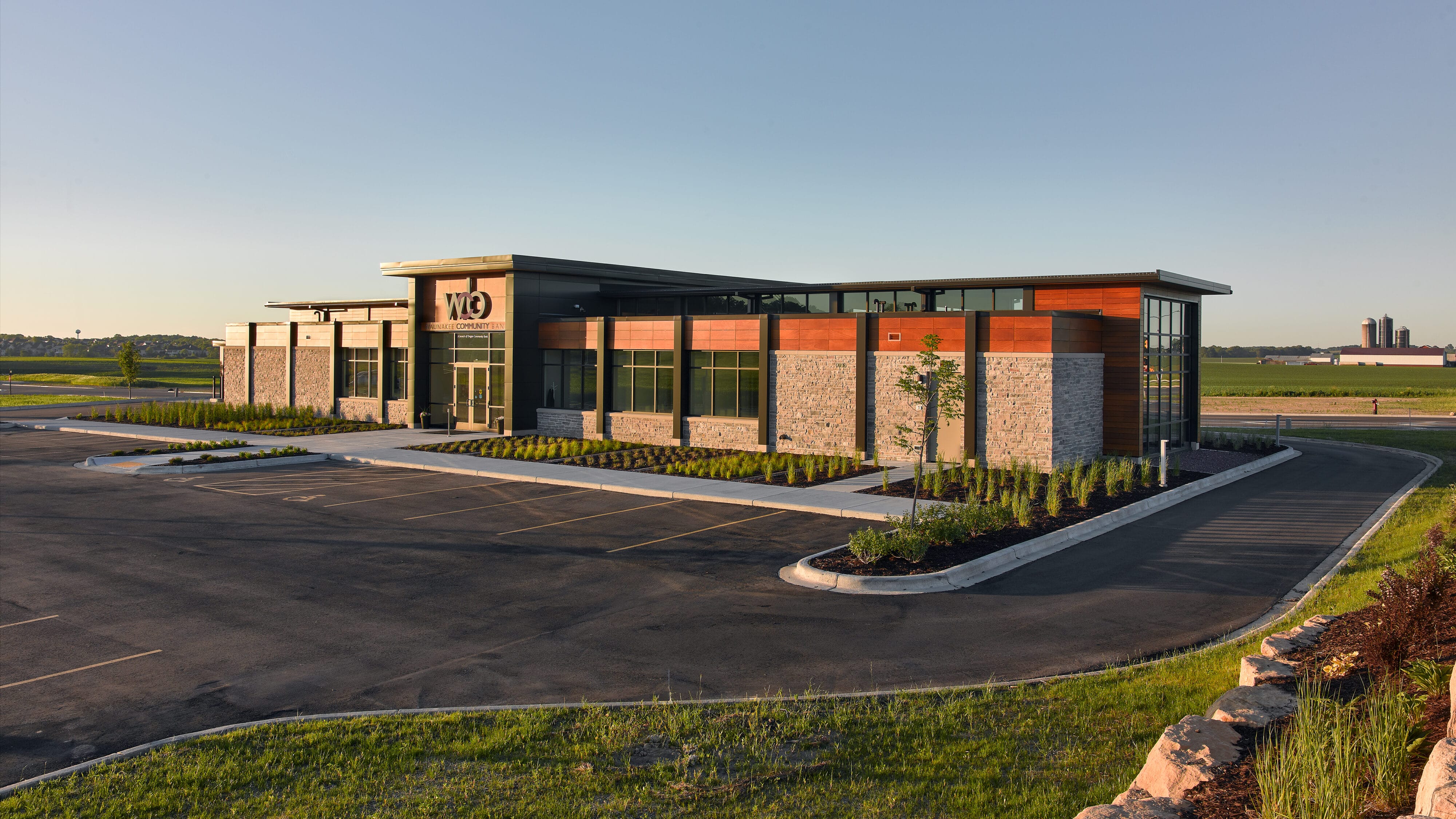 Waunakee OCB with landscaping