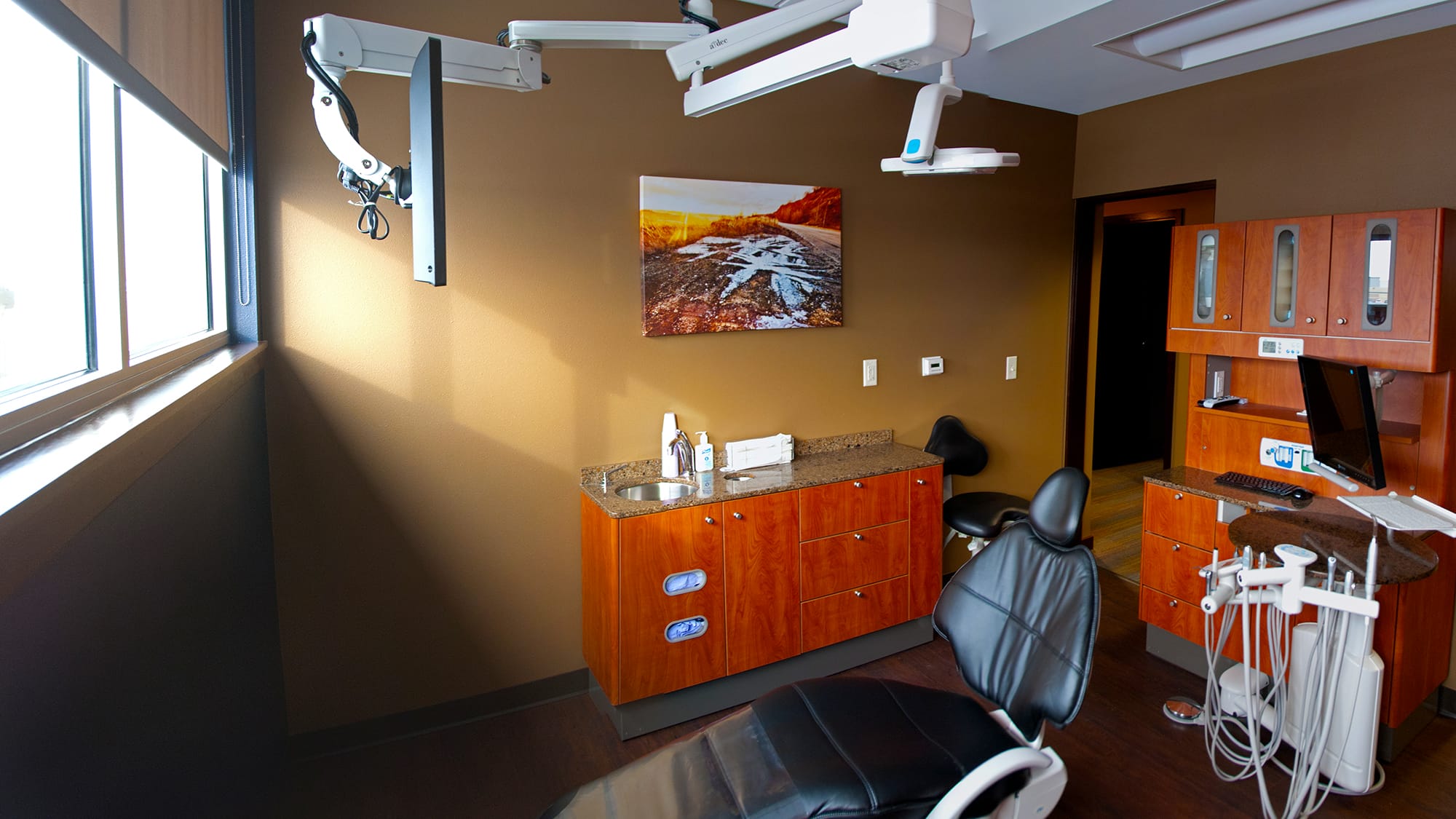 Prairie Lakes Dental patient room